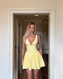 Vintage Cute A-Line Homecoming Dress V-neck Party Dress Short Cocktail Dress HZ1024