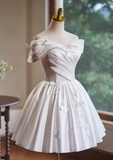 Elegant White 3D Butterflies Design A-line Off-the-shoulder Strapless Short Homecoming Dress HZ1024