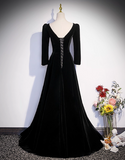 Elegant Black Velvet Beaded A-Line Evening Gown Long-sleeved Party Dress Long Formal Dress HZ1024