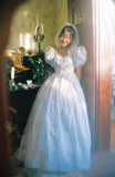 Vintage French White A-line Short Sleeve Floor Length Wedding Dress HZ1024