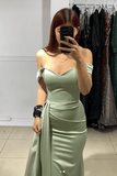 Charming Green Off-The-Shoulder Mermaid Satin Floor-Length Ball Gown Evening Dress HZ1024