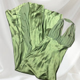Sexy Green Halter Neck Low Cut Satin Mermaid Formal Prom Dress Evening Gown HZ1024