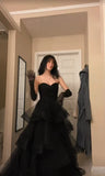 Elegant Black Strapless Prom Dress Sweetheart Tulle Evening Gown A-Line Tiered Party Dress Long Formal Dress HZ1024