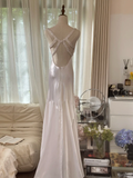 Retro White V-neck Spaghetti Strap Design Elegant Satin Evening Dress Prom Dress HZ1024